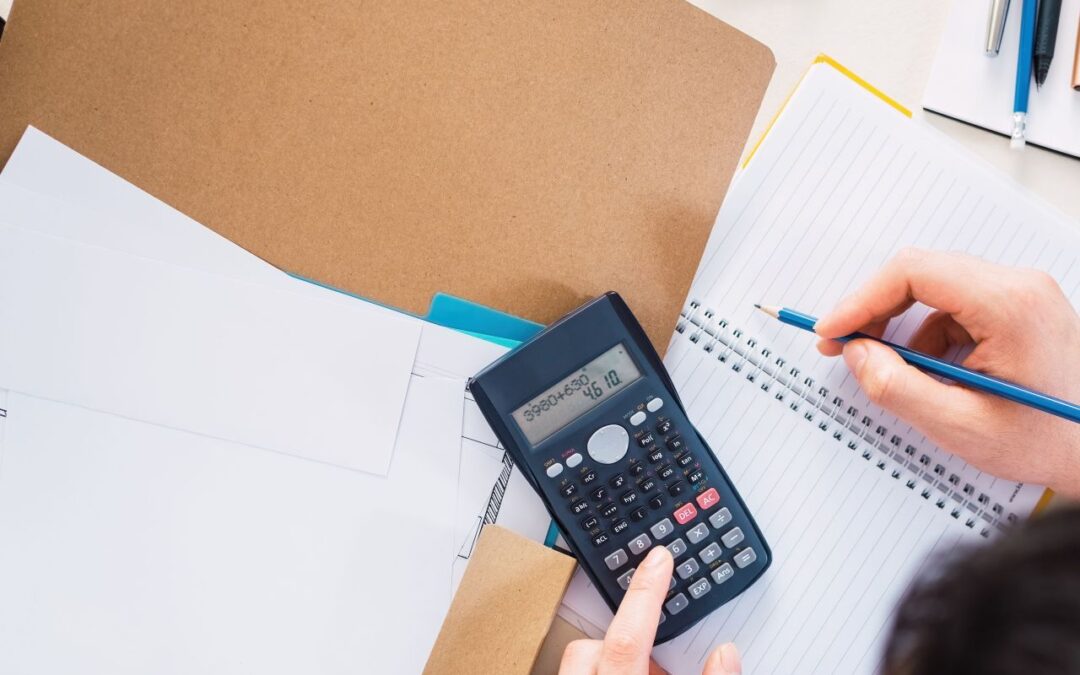 Jak wybrać kalkulator na maturę, żeby nie mieć problemów na egzaminie?